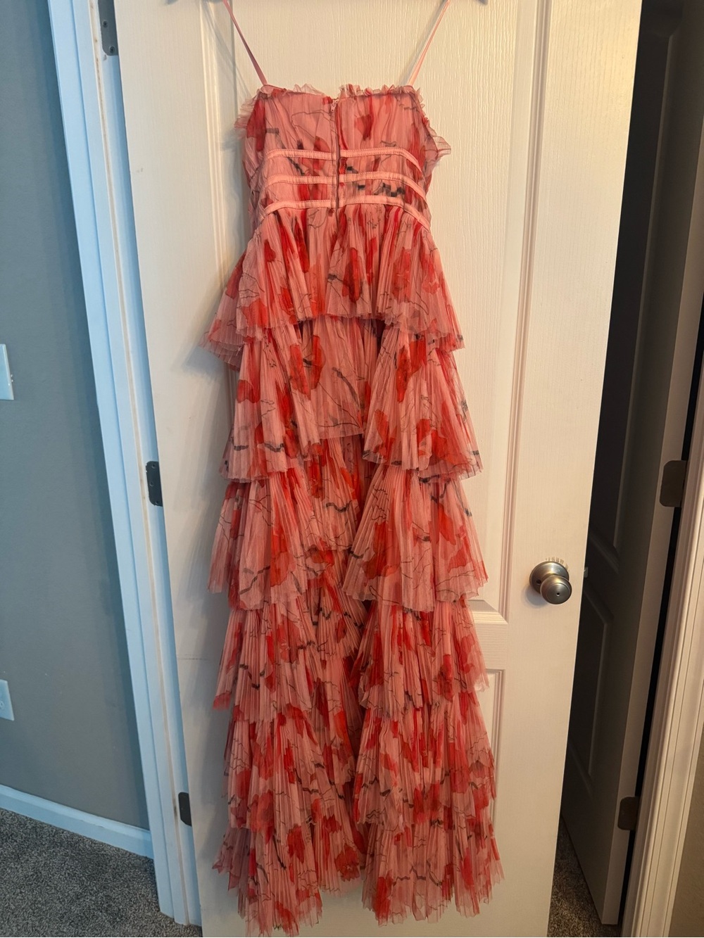 hutch gown size 8 - Picture 3 of 3